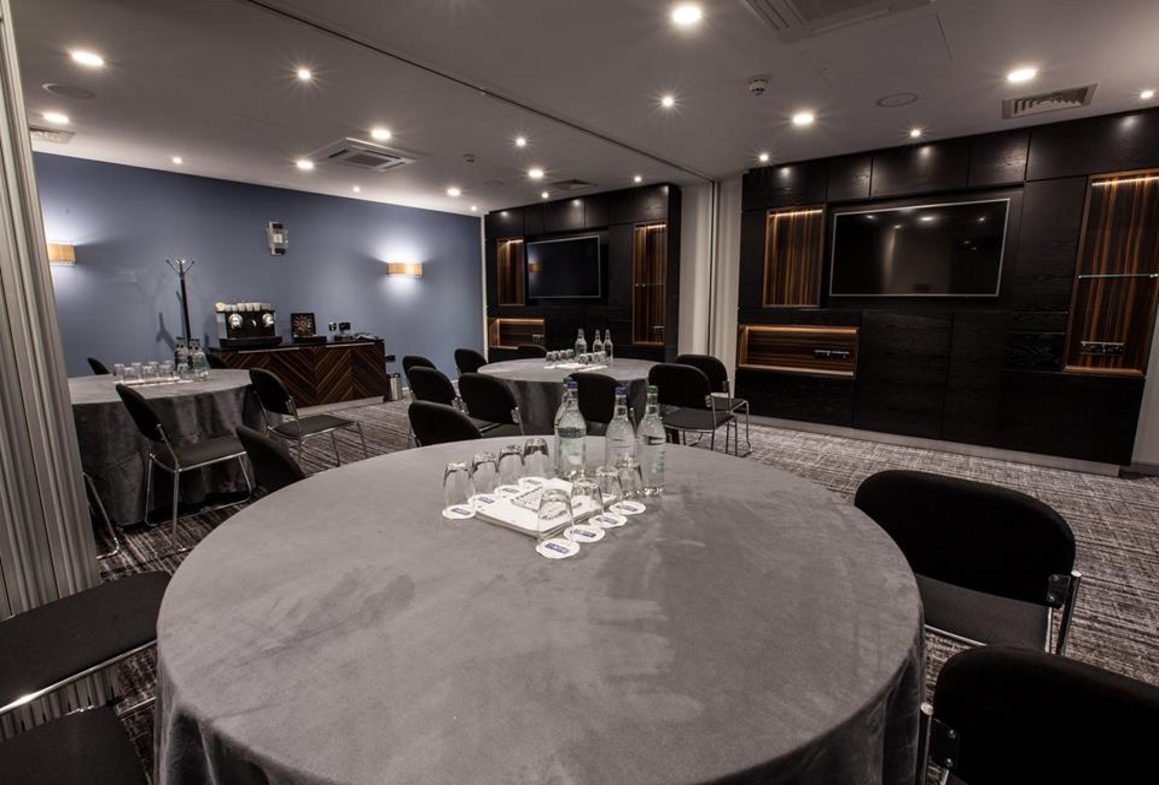Holiday Inn Birmingham City By Ihg Екстериор снимка